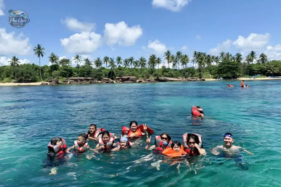Tourists joining diving & swimming activities